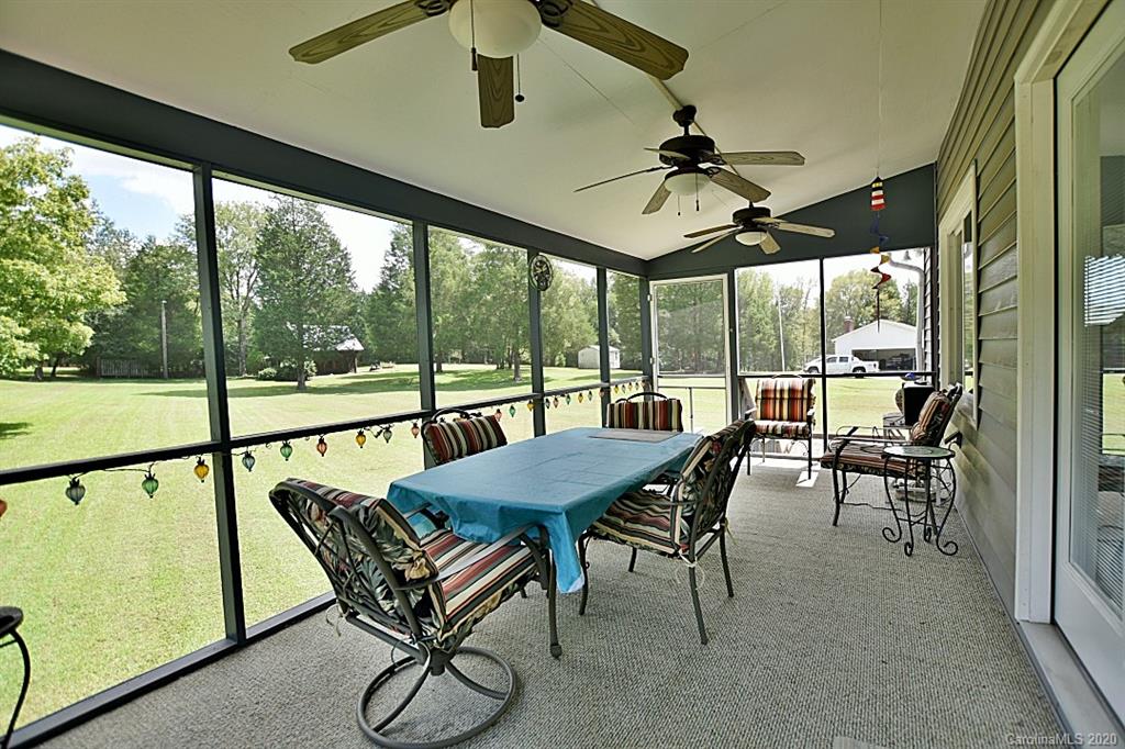 1009 Hollow Road Chester, SC 29706 - Photo 19 of 28 Gallery Image 19