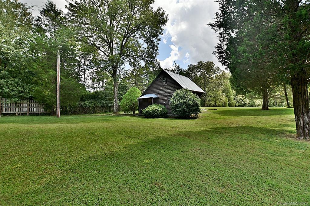 1009 Hollow Road Chester, SC 29706 - Photo 22 of 28 Gallery Image 22
