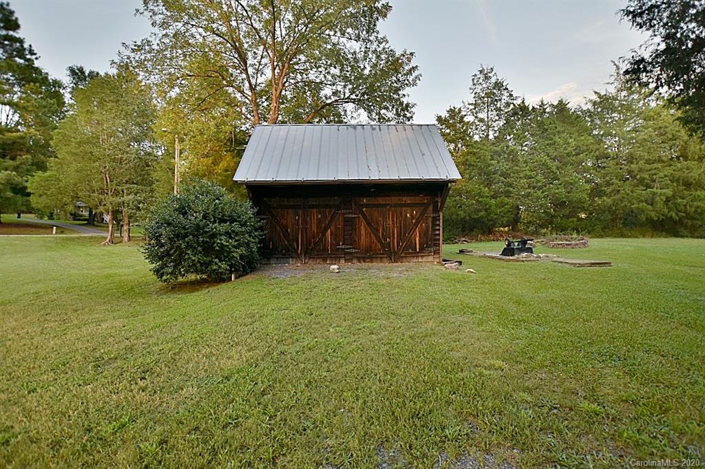 1009 Hollow Road Chester, SC 29706 - Photo 23 of 28 Gallery Image 23
