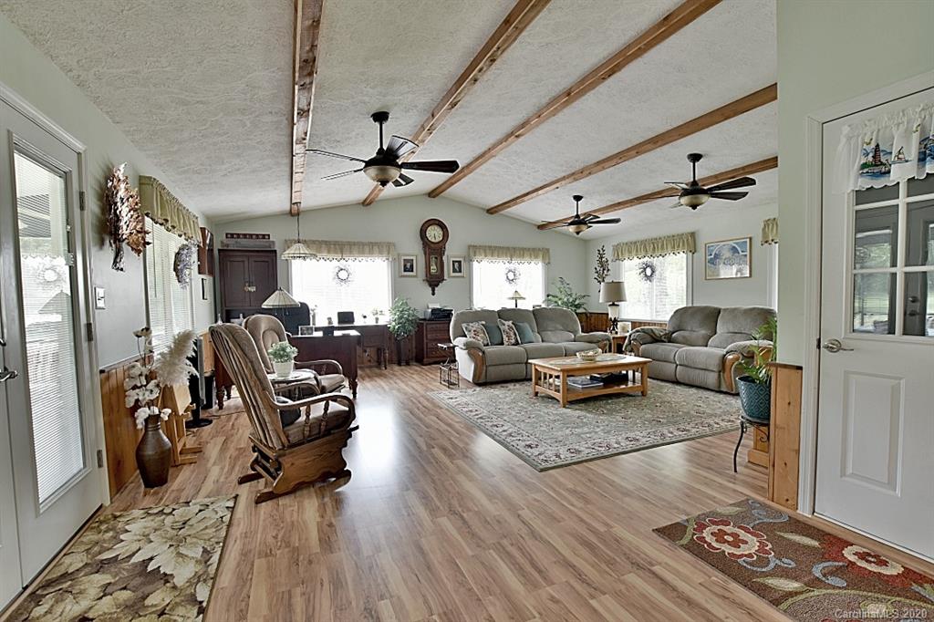 1009 Hollow Road Chester, SC 29706 - Photo 6 of 28 Gallery Image 6