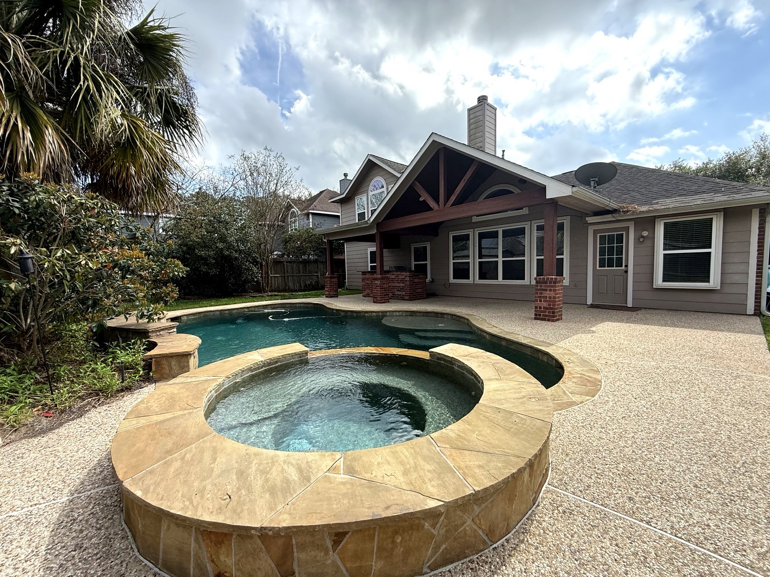 1927 Enchanted Park Drive Spring, TX 77386 - Photo 2 of 8