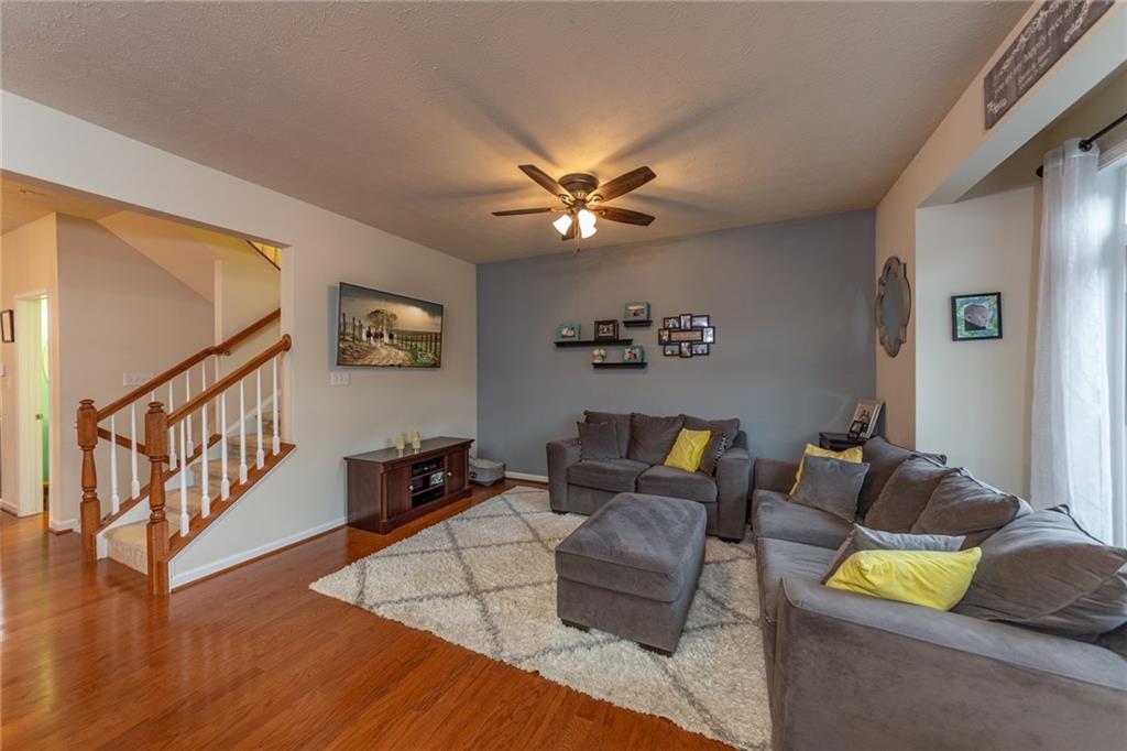 29 Truman Circle McKees Rocks, PA 15136 - Photo 9 of 24 Currently used as a sitting room, this can also be a dining room