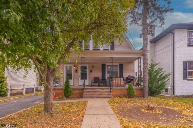 $2,300 | 1944 Grand Street, Unit 2, Scotch Plains, NJ 07076