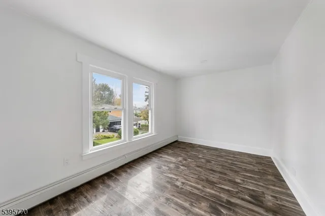 $2,300 | 1944 Grand Street, Unit 2, Scotch Plains, NJ 07076