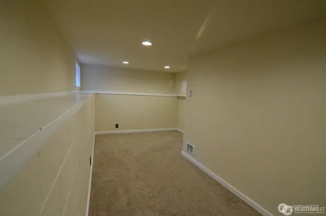 $2,795 | 1409 Northwest 65th Street, Unit 3, Seattle, WA 98117