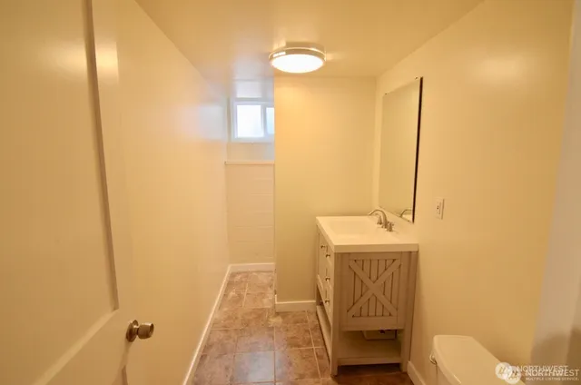 $2,795 | 1409 Northwest 65th Street, Unit 3, Seattle, WA 98117