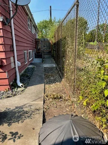 $2,795 | 1409 Northwest 65th Street, Unit 3, Seattle, WA 98117