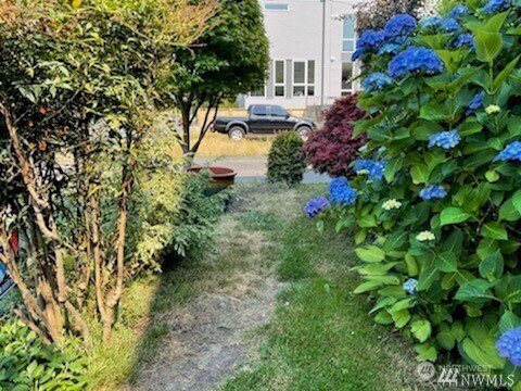 1409 Northwest 65th Street, Unit 3 Seattle, WA 98117 - Photo 20 of 23 a view of a garden with plants