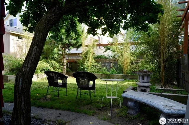 $2,795 | 1409 Northwest 65th Street, Unit 3, Seattle, WA 98117