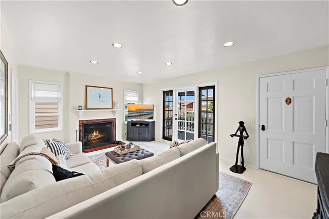 $5,500 | 283 Fairview Street, Laguna Beach, CA 92651