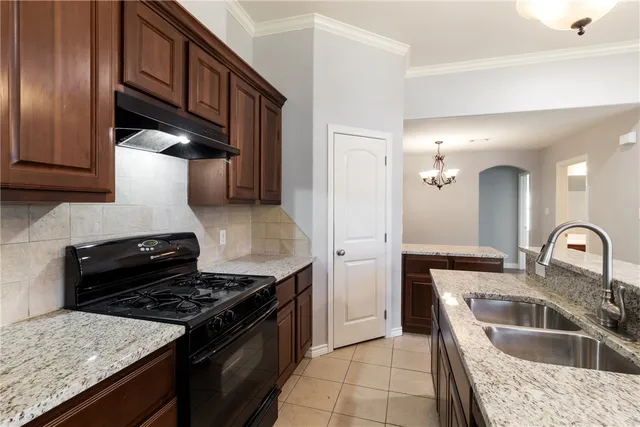 $2,200 | 2402 Pleasant Rose Circle, Bryan, TX 77808