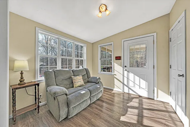 $229,000 | 708 Mountain Meadow Drive, Vinton, VA 24179