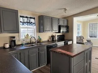 $229,000 | 708 Mountain Meadow Drive, Vinton, VA 24179