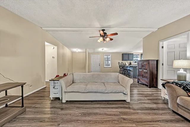 $229,000 | 708 Mountain Meadow Drive, Vinton, VA 24179