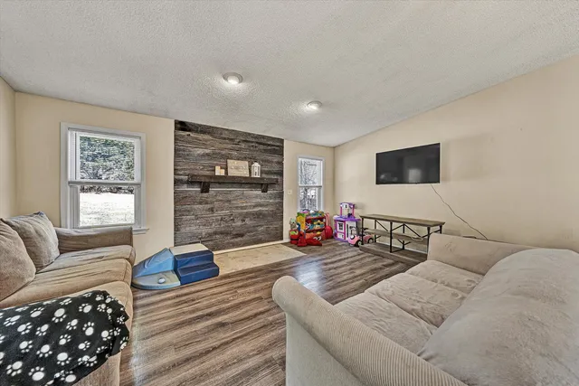 $229,000 | 708 Mountain Meadow Drive, Vinton, VA 24179