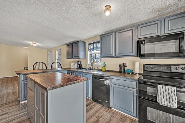 $229,000 | 708 Mountain Meadow Drive, Vinton, VA 24179