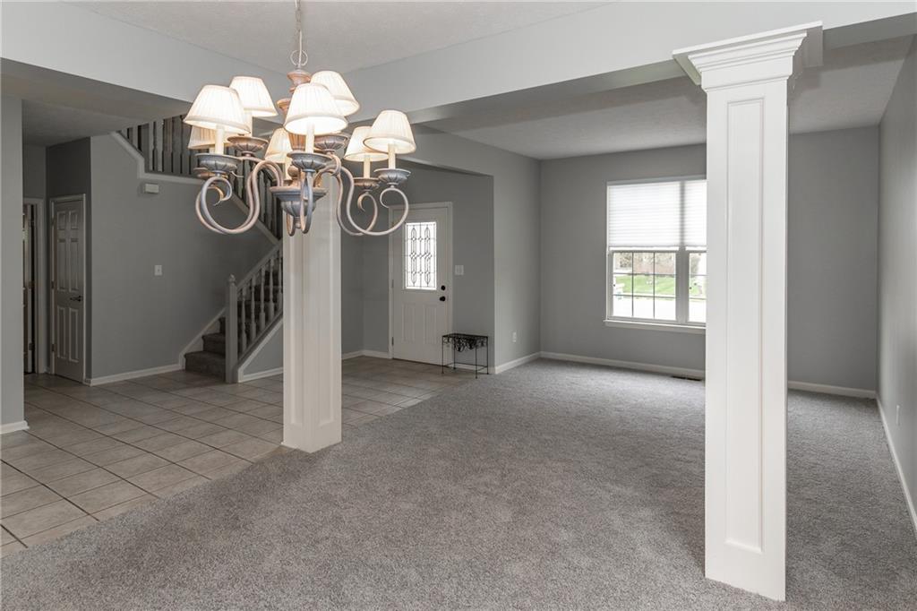 11303 Falling Water Way Fishers, IN 46037 - Photo 7 of 33 Gallery Image 7