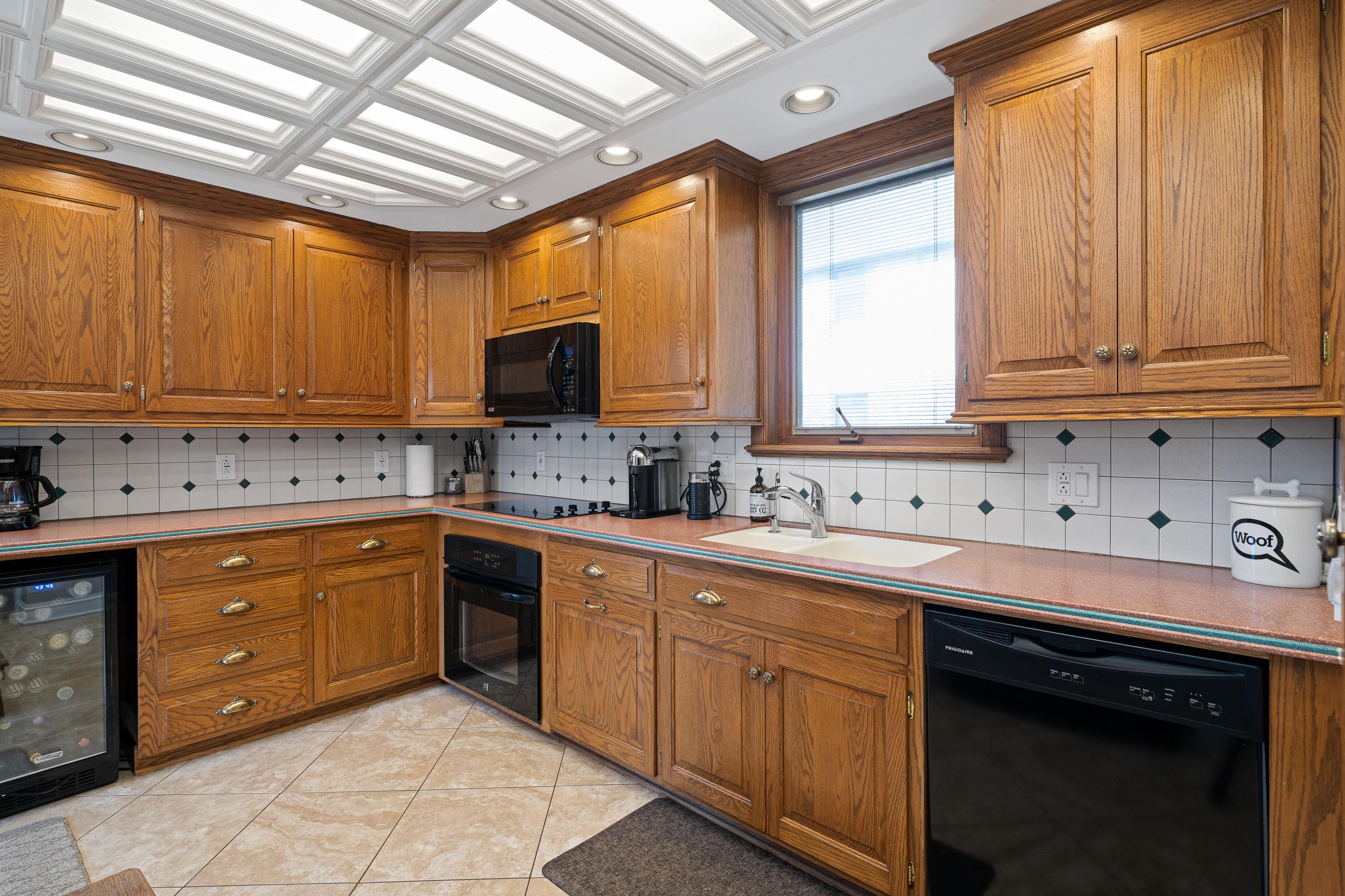 1723 Cardiff Road Columbus, OH 43221 - Photo 13 of 36 Gallery Image 13