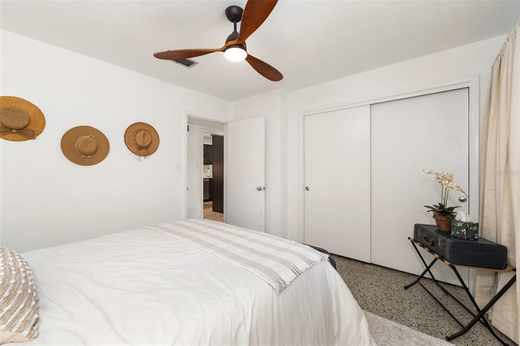 3816 Southwest 4th Place Gainesville, FL 32607 - Photo 14 of 35