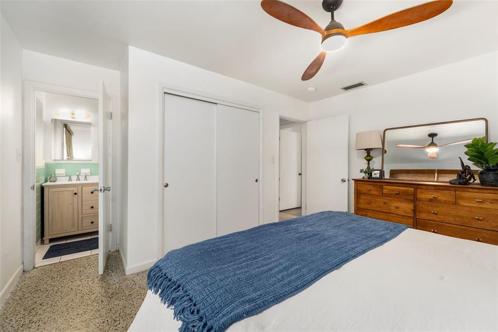 3816 Southwest 4th Place Gainesville, FL 32607 - Photo 17 of 35