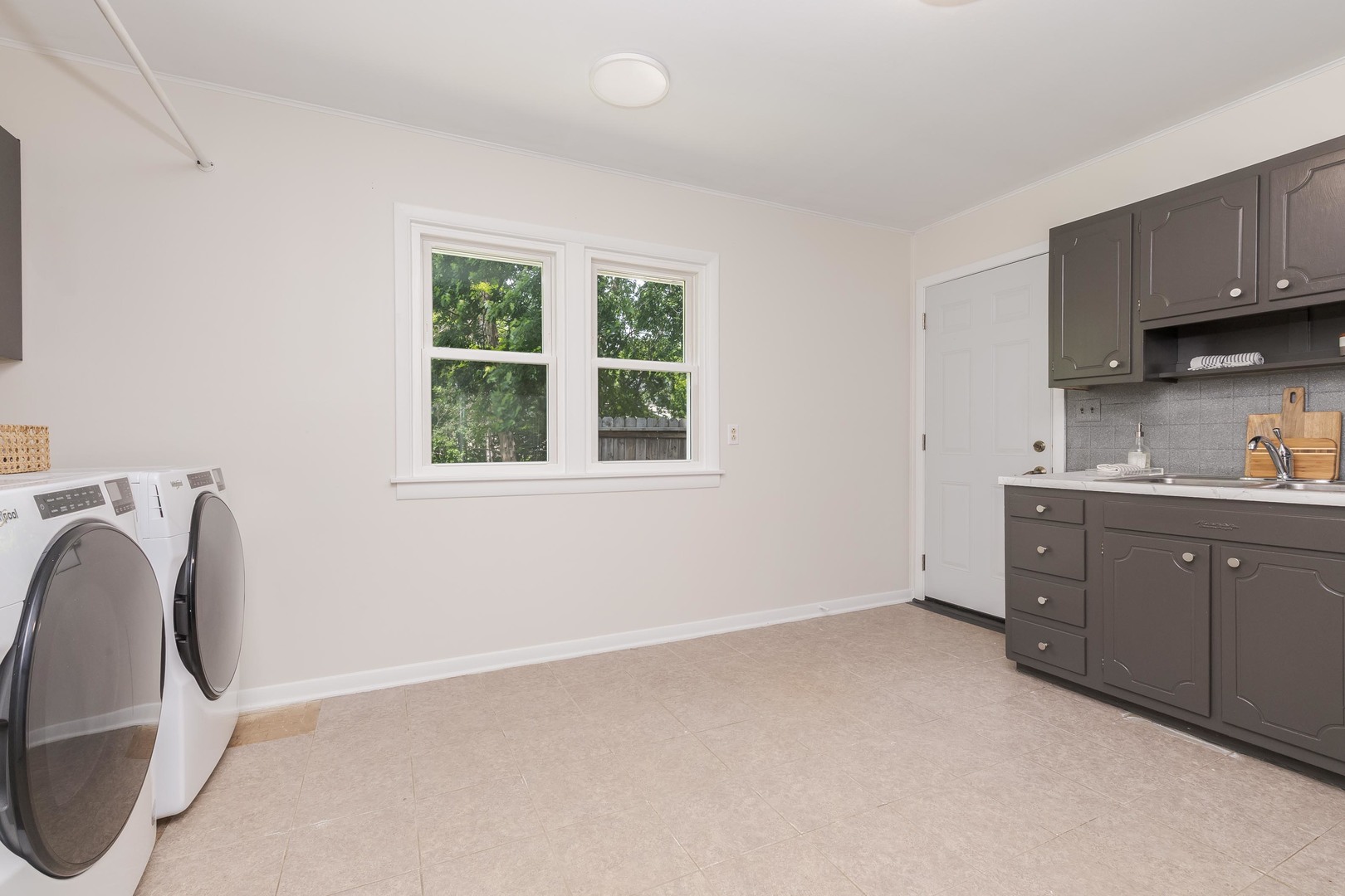 906 Fairchild Avenue Normal, IL 61761 - Photo 14 of 31