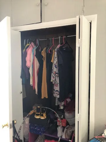 $1,800 | 286 Glenwood Avenue, Unit 2, Pawtucket, RI 02860