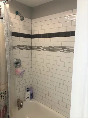 $1,800 | 286 Glenwood Avenue, Unit 2, Pawtucket, RI 02860