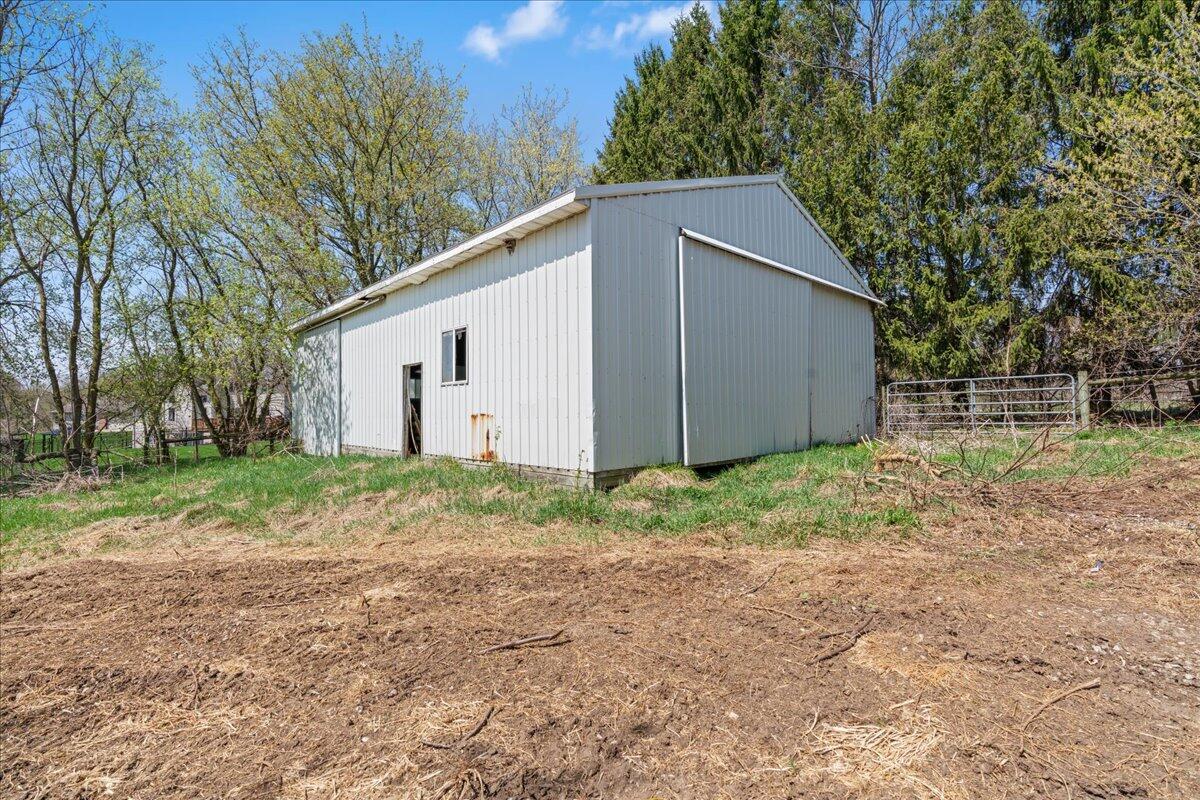 16170 Wacousta Road Grand Ledge, MI 48837 - Photo 28 of 56 29-Media Jett - 28
