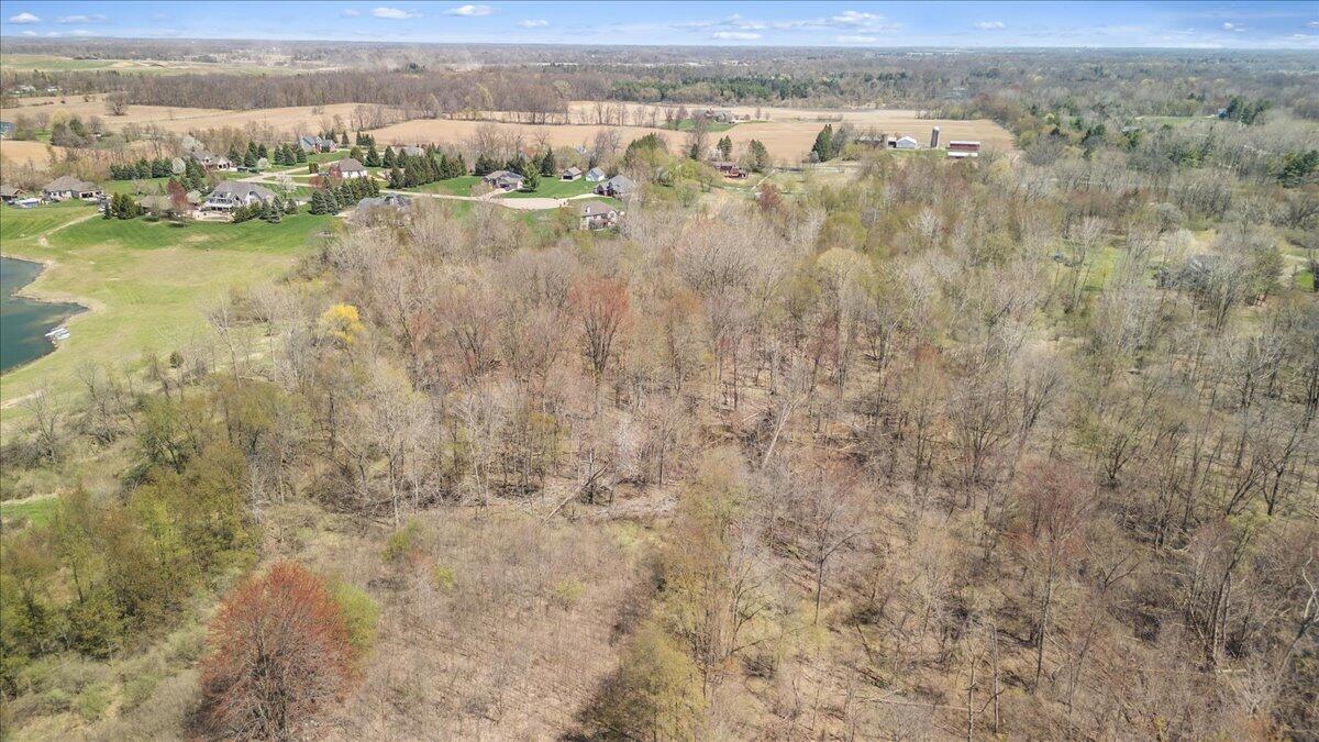 16170 Wacousta Road Grand Ledge, MI 48837 - Photo 47 of 56 05-Media Jett - 01