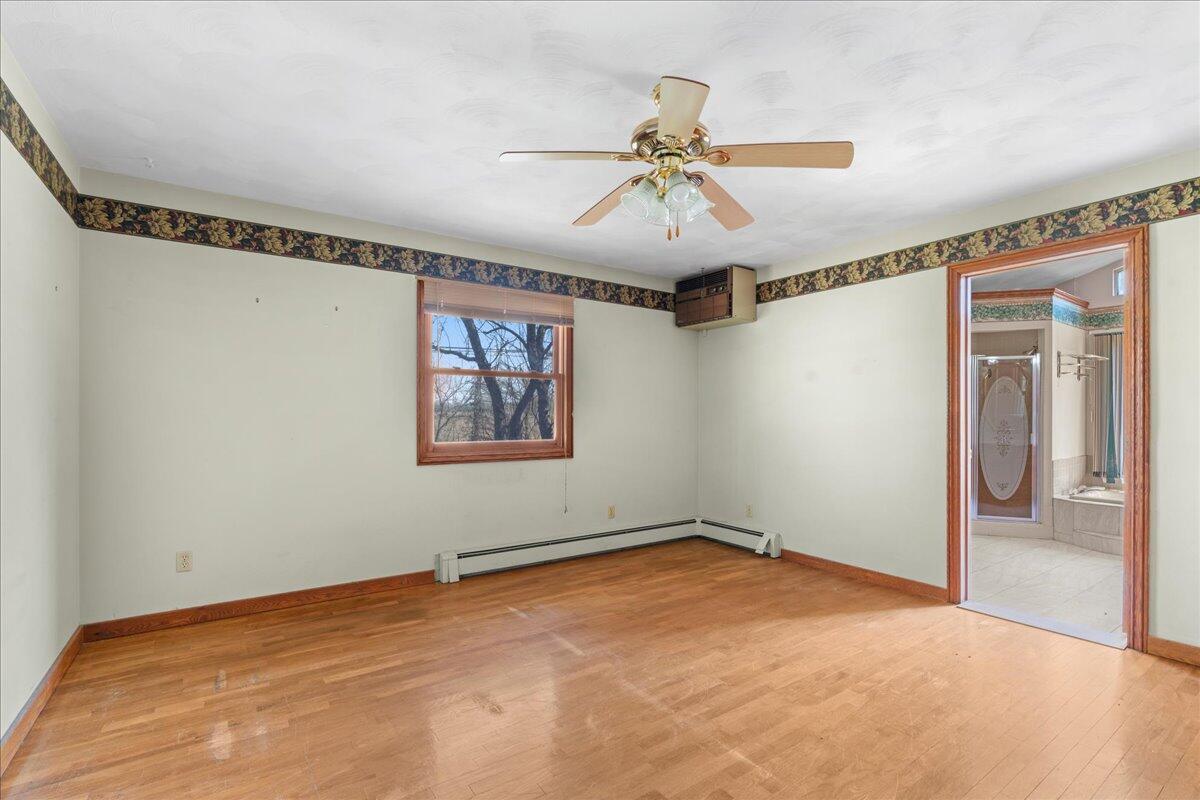 16170 Wacousta Road Grand Ledge, MI 48837 - Photo 7 of 56 50-Media Jett - 49