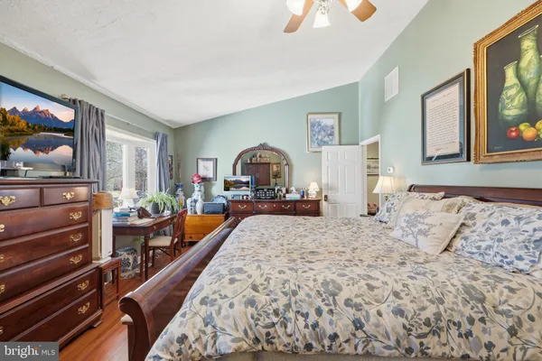 $850,000 | 9304 Troy Drive, Nokesville, VA 20181
