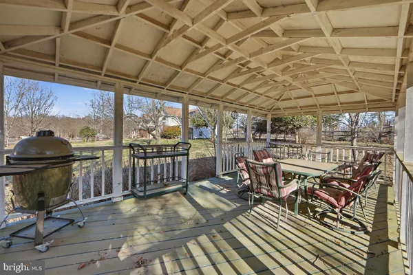 $850,000 | 9304 Troy Drive, Nokesville, VA 20181