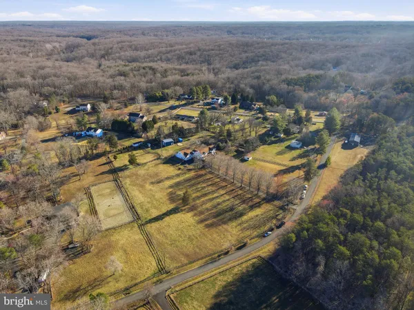 $850,000 | 9304 Troy Drive, Nokesville, VA 20181