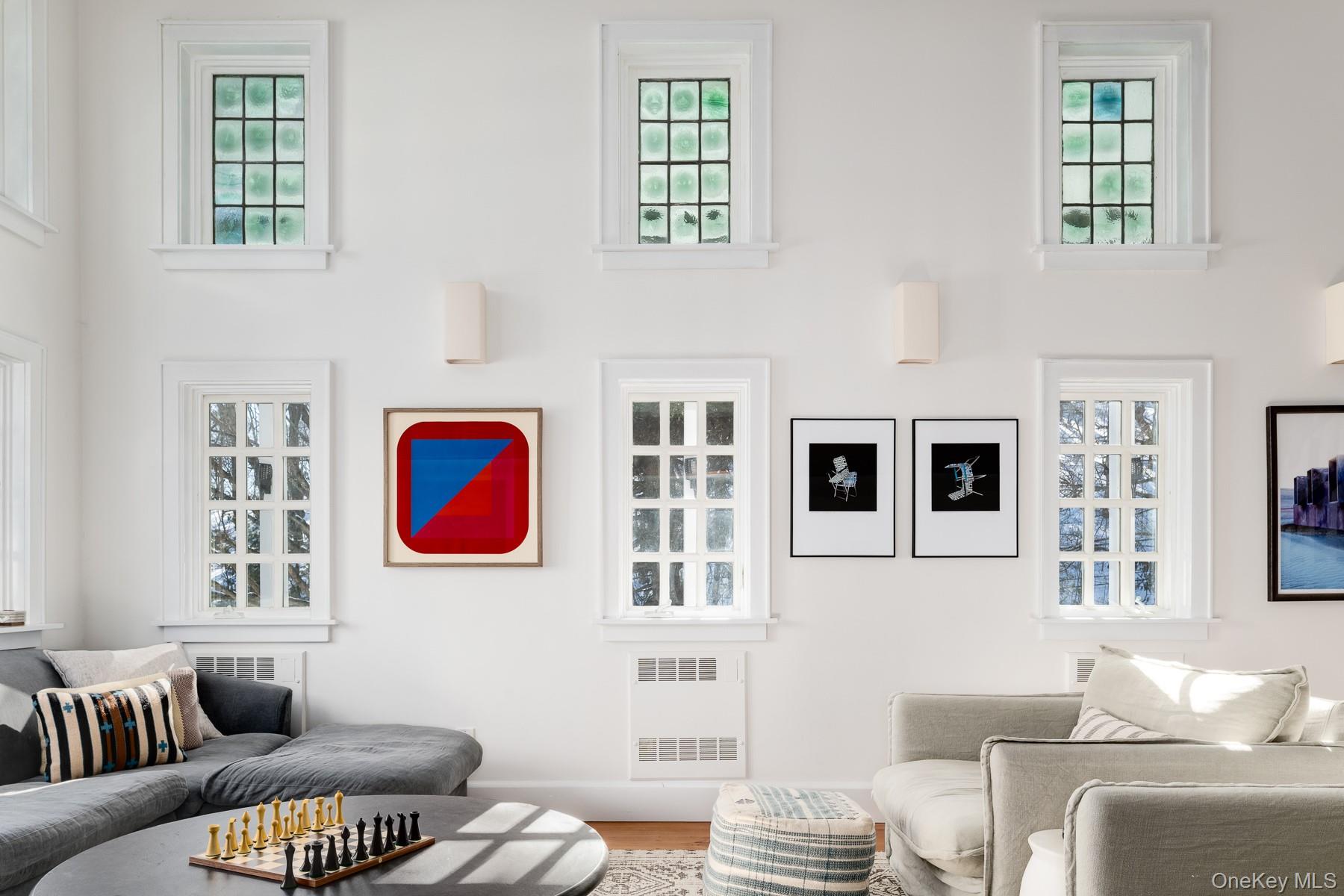 291 Roaring Brook Road Chappaqua, NY 10514 - Photo 5 of 31