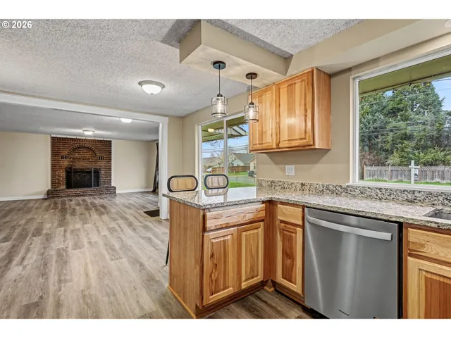 $415,000 | 1123 E Street, Independence, OR 97351