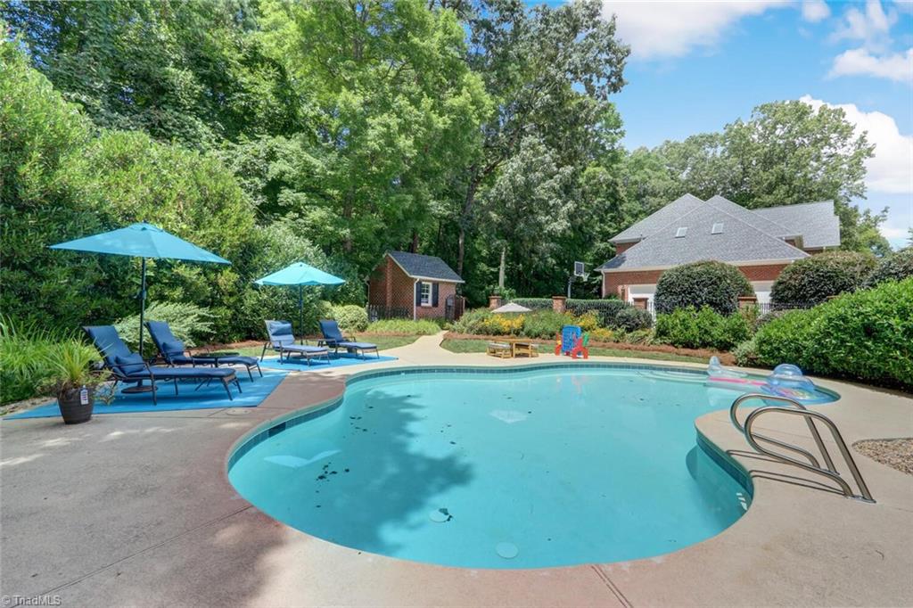 6601 Stonecroft Drive Oak Ridge, NC 27310 - Photo 40 of 48