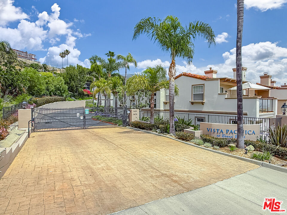 6416 Lunita Road, Unit 108 Malibu, CA 90265 - Photo 37 of 38