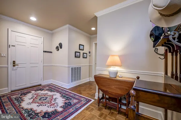 $885,000 | 8101 Connecticut Avenue, Unit C610, Chevy Chase, MD 20815