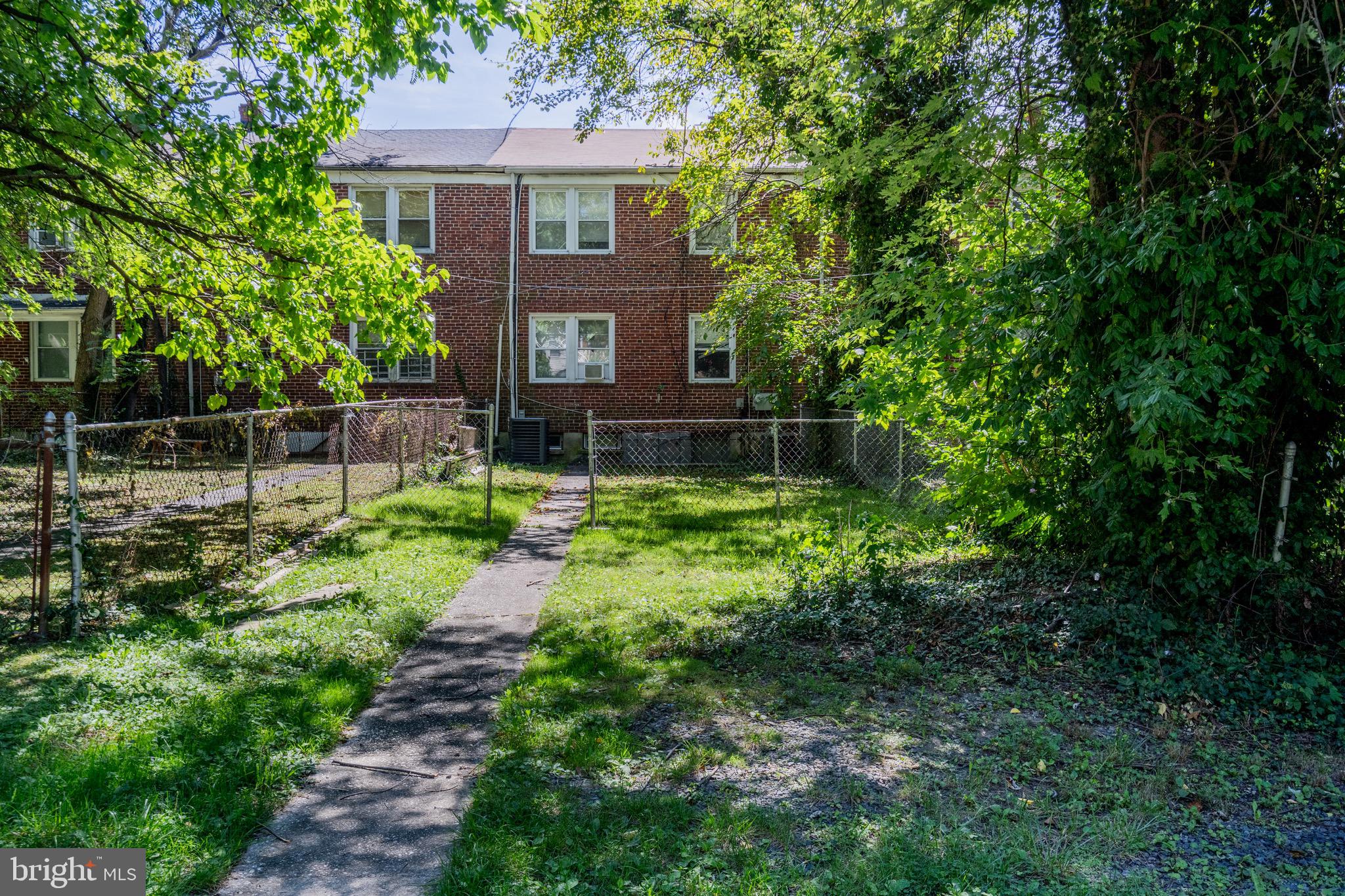 1116 Gleneagle Road Baltimore, MD 21239 - Photo 2 of 54
