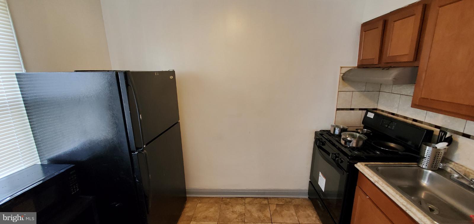 1116 Gleneagle Road Baltimore, MD 21239 - Photo 37 of 54
