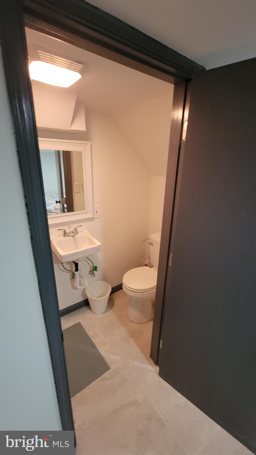 1116 Gleneagle Road Baltimore, MD 21239 - Photo 43 of 54