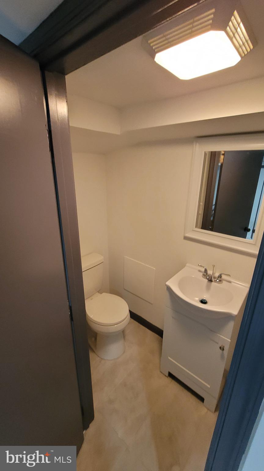1116 Gleneagle Road Baltimore, MD 21239 - Photo 47 of 54