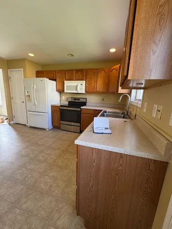 $190,000 | 3836 Balmoral Drive, Unit 3836, Champaign, IL 61822