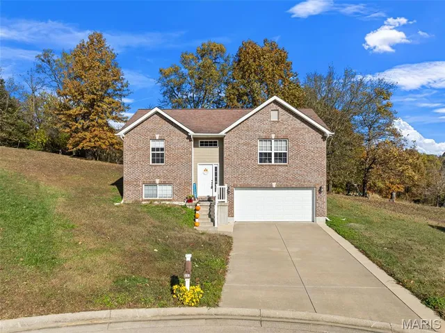 $245,000 | 711 Sawyer Lane, New Haven, MO 63068