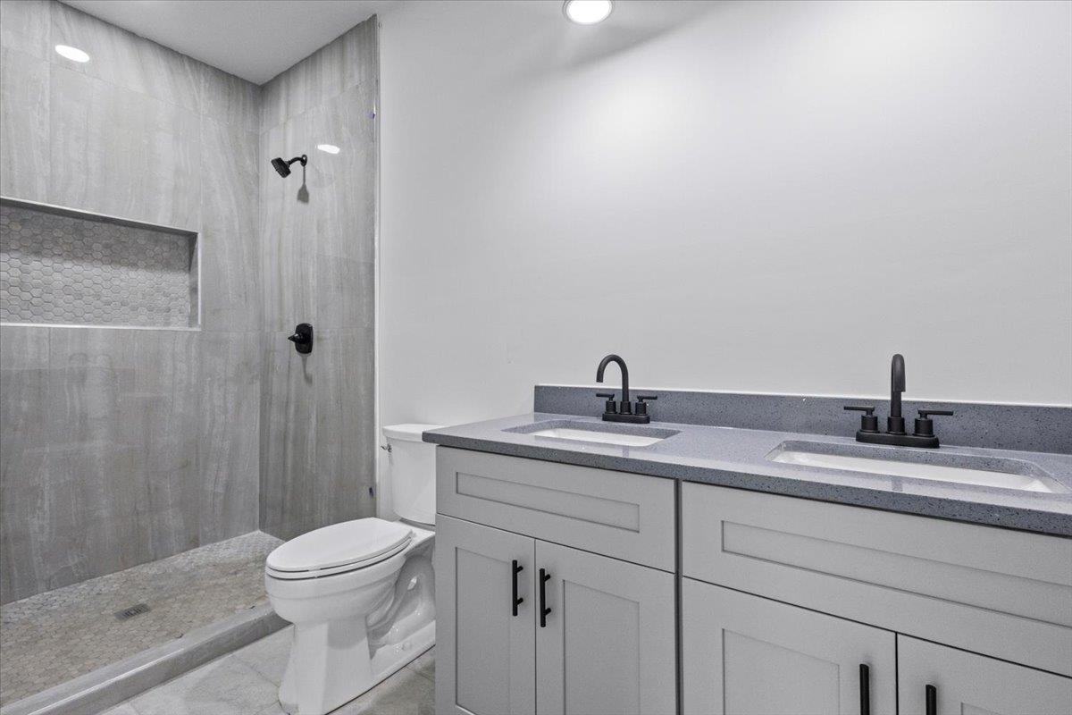 141 North Lee Street Chesnee, SC 29323 - Photo 16 of 31