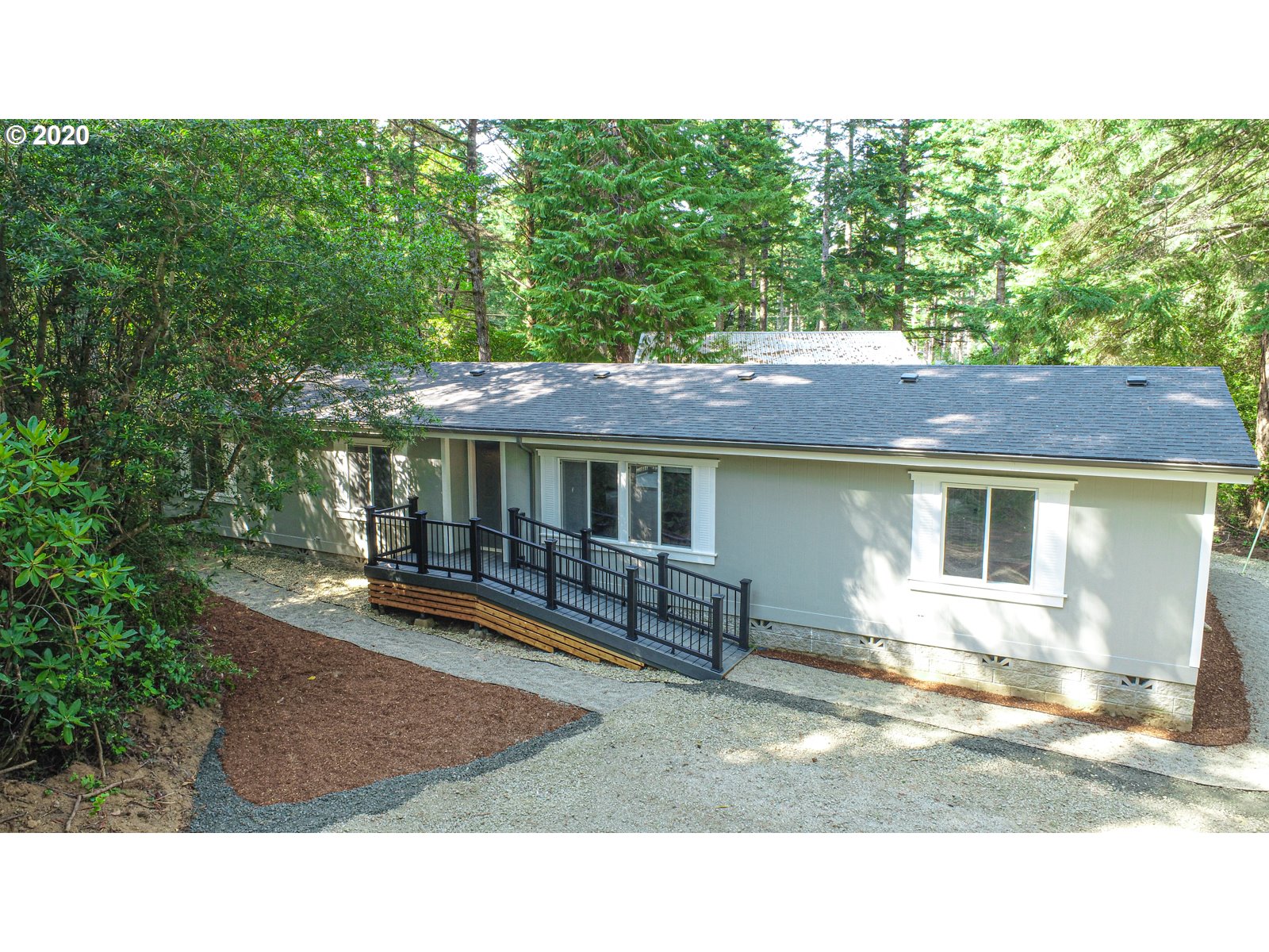 58484 Clifford Road Bandon, OR 97411 - Photo 5 of 31 Gallery Image 5