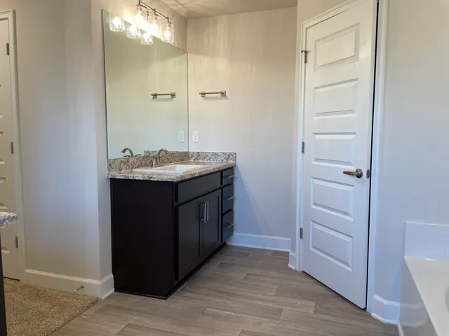 $3,200 | 5236 Northwest Iredell Street, Port St. Lucie, FL 34986