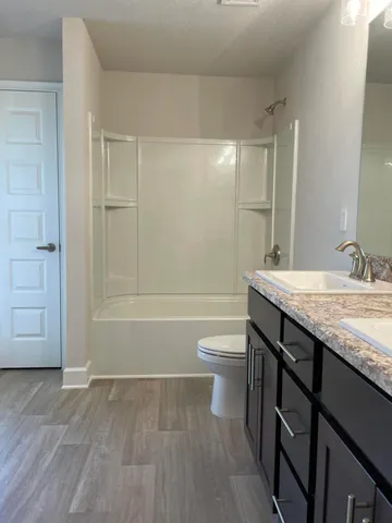 $3,200 | 5236 Northwest Iredell Street, Port St. Lucie, FL 34986