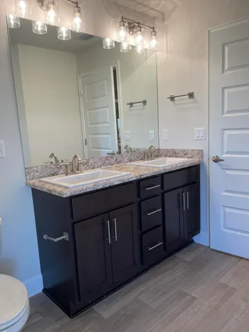 $3,200 | 5236 Northwest Iredell Street, Port St. Lucie, FL 34986