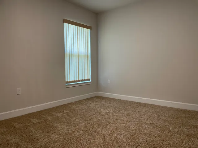 $3,200 | 5236 Northwest Iredell Street, Port St. Lucie, FL 34986